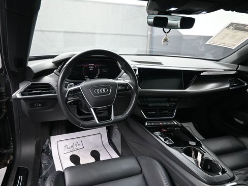 Used 2022 Audi e-tron GT Prestige w/ Prestige Package AWD/4WD image 24