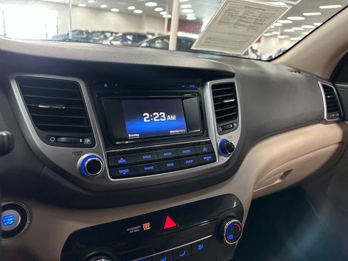 Used 2017 Hyundai Tucson Sport AWD/4WD image 17