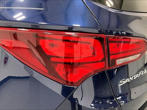 Used 2017 Hyundai Santa Fe Sport image 37