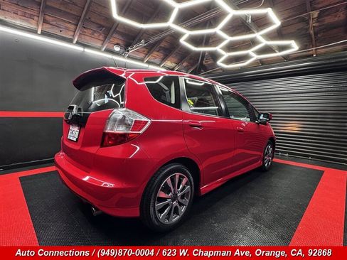 Used 2013 Honda Fit Sport image 3