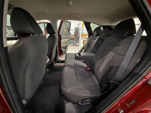 Used 2024 Hyundai Tucson SEL image 11