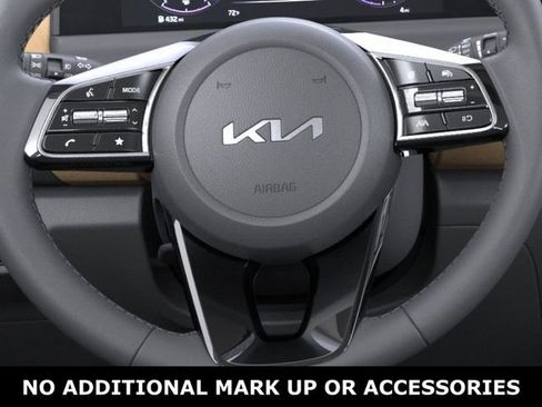 New 2026 Kia Seltos EX image 22