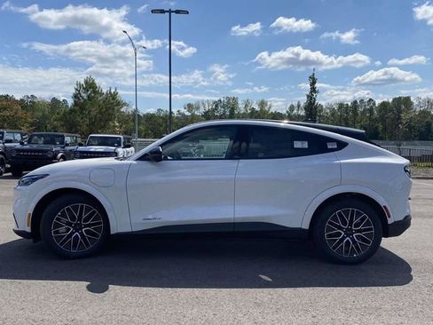 New 2025 Ford Mustang Mach-E Premium image 6