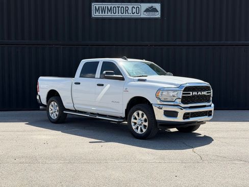 Used 2019 RAM 3500 Tradesman w/ Chrome Appearance Group AWD/4WD image 1