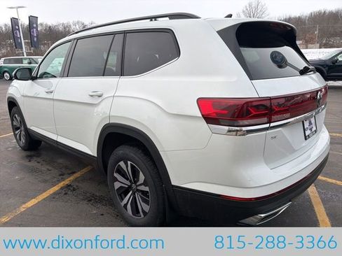 New 2026 Volkswagen Atlas SE image 5