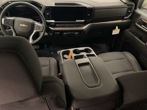 New 2026 Chevrolet Silverado 1500 LT w/ Z71 Off-Road Package AWD/4WD image 19