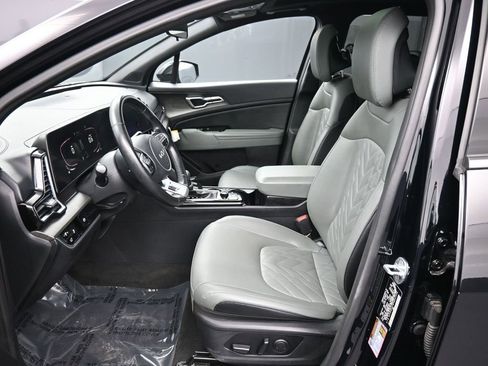 Certified 2023 Kia Sportage X-Line w/ X-Line Premium Package image 19
