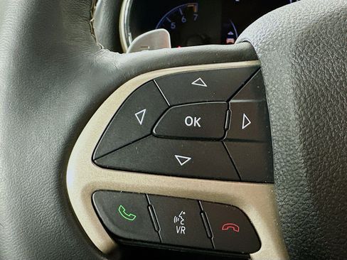 Used 2016 Jeep Grand Cherokee Limited w/ Trailer Tow Group IV image 12