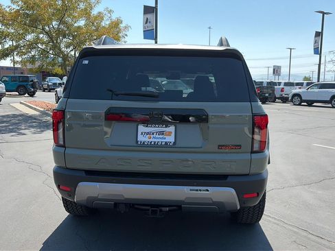 Certified 2026 Honda Passport TrailSport Elite image 5