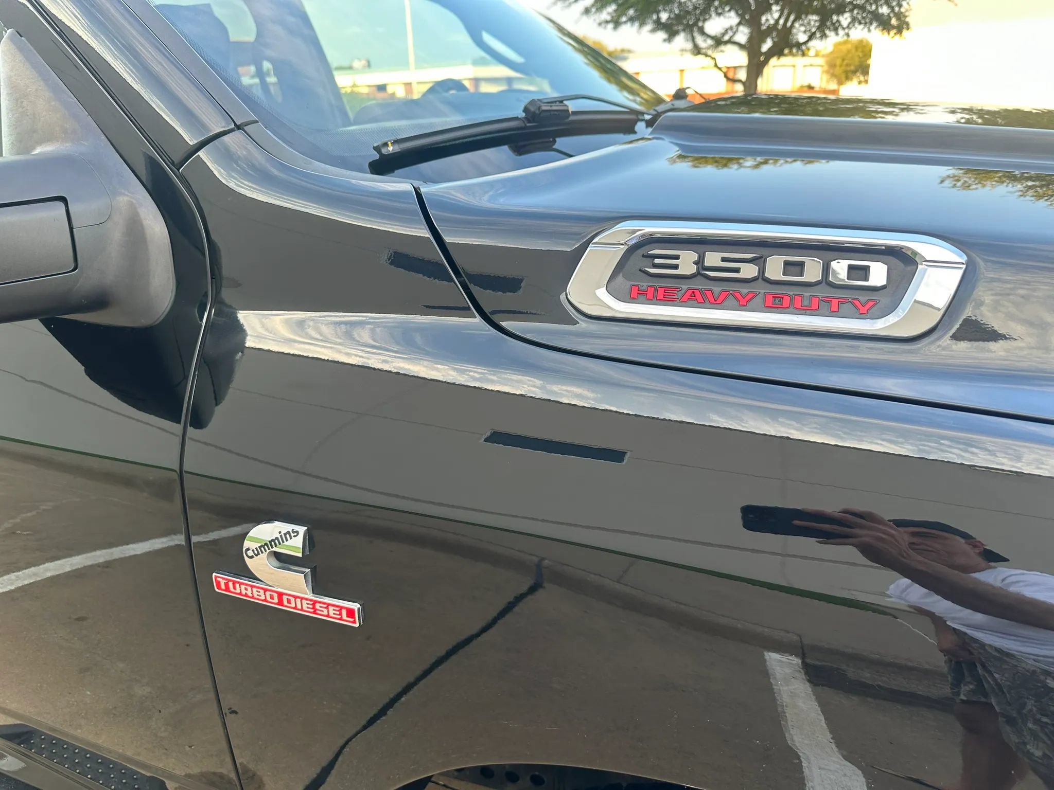 Used 2024 RAM 3500 Tradesman w/ Chrome Appearance Group AWD/4WD image 8