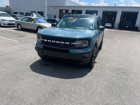 Used 2021 Ford Bronco Sport Outer Banks w/ Outer Banks Package AWD/4WD image 4