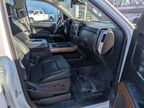 Used 2017 Chevrolet Silverado 1500 LTZ w/ LTZ Plus Package image 19