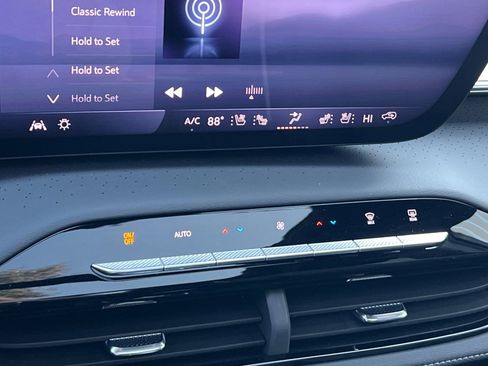 New 2026 Buick Enclave Avenir w/ Super Cruise Package image 21