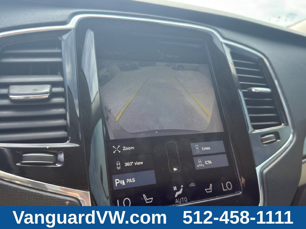 Used 2018 Volvo XC90 T6 Momentum w/ Convenience Package AWD/4WD image 17