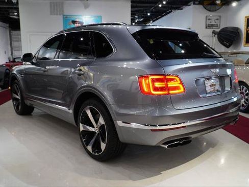 Used 2020 Bentley Bentayga AWD/4WD image 6