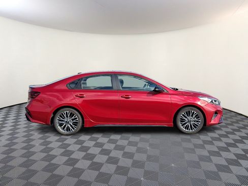 Used 2024 Kia Forte GT-Line w/ GT-Line Premium Package FWD image 7
