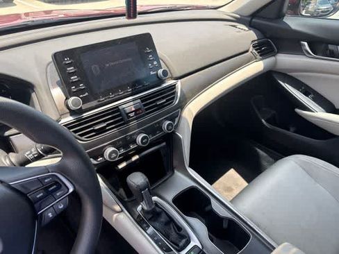 Used 2018 Honda Accord LX image 19