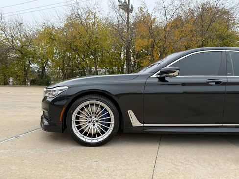 Used 2019 BMW ALPINA B7 xDrive w/ Luxury Rear Seating Package image 14