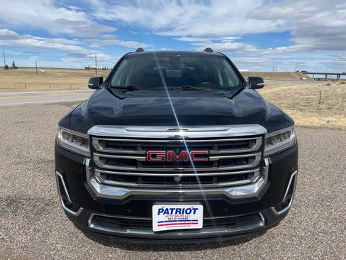 Used 2020 GMC Acadia SLT w/ Driver Alert Package II image 8