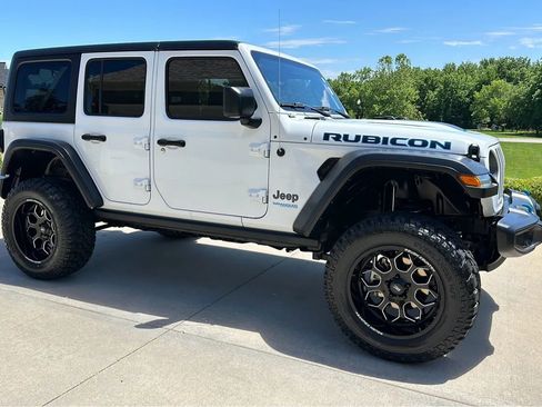 Used 2022 Jeep Wrangler Unlimited Rubicon 4xe image 31