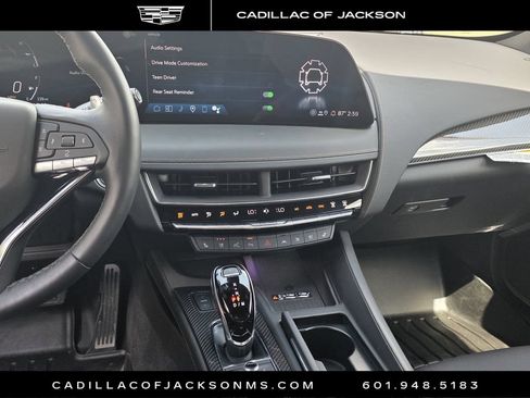 Used 2025 Cadillac CT5 Sport w/ Technology Package AWD/4WD image 23