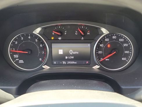 Used 2023 GMC Acadia SLE w/ Driver Convenience Package FWD image 24