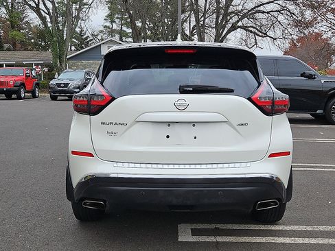 Certified 2021 Nissan Murano S image 5