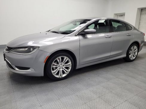 Used 2016 Chrysler 200 Limited w/ Anniversary Edition image 2