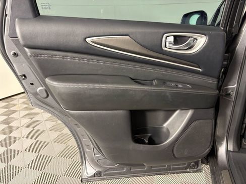 Used 2019 INFINITI QX60 Luxe w/ Essential Package AWD/4WD image 46