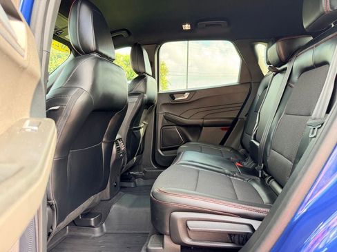 Certified 2023 Ford Escape ST-Line w/ Tech Pack #1 FWD image 15