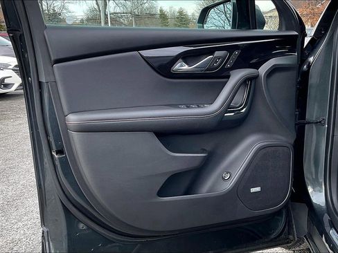 Used 2019 Chevrolet Blazer RS image 19