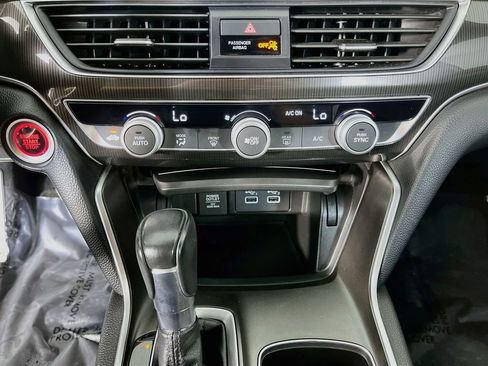 Used 2022 Honda Accord Sport image 22