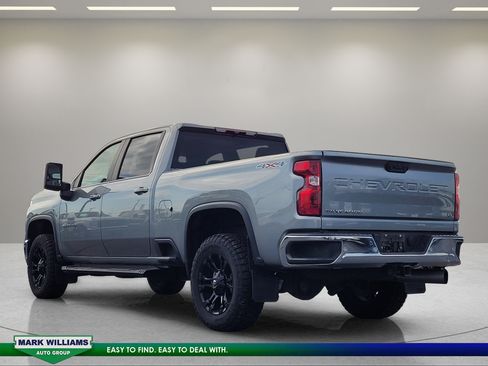 Used 2024 Chevrolet Silverado 2500 LT w/ All Star Edition AWD/4WD image 6