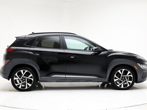 Used 2023 Hyundai Kona Limited AWD/4WD image 3