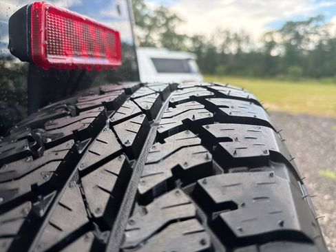 Used 2017 Jeep Wrangler Unlimited Sport AWD/4WD image 21