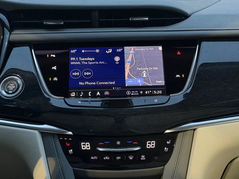 Used 2024 Cadillac XT6 Premium Luxury w/ Technology Package image 14