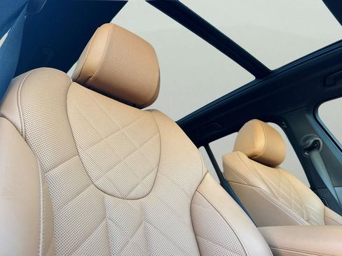 Used 2023 BMW X5 xDrive40i w/ Premium Package image 21