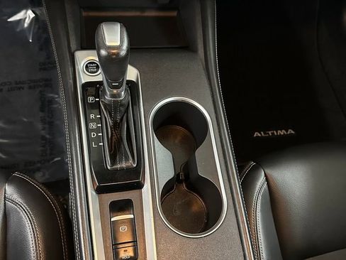 Used 2019 Nissan Altima 2.5 Platinum AWD/4WD image 18