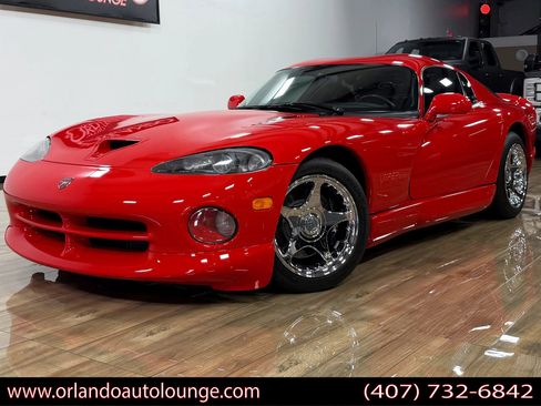Used 1997 Dodge Viper GTS RWD image 1