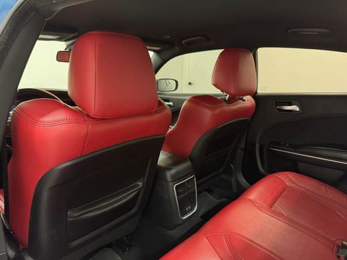Used 2021 Dodge Charger Scat Pack w/ Driver Convenience Group RWD image 14