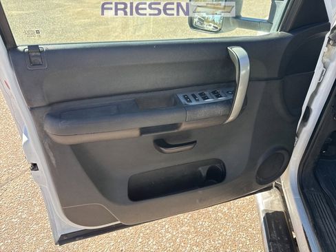 Used 2008 Chevrolet Silverado 3500 LT w/ Suspension Package, Off-Road image 8