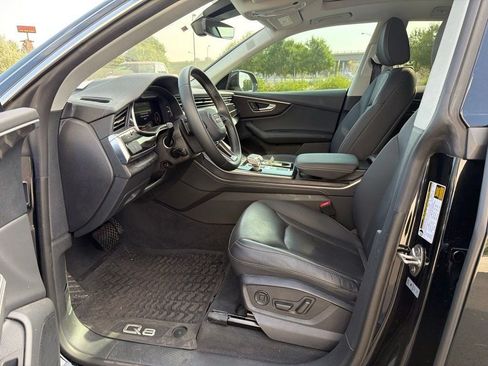 Used 2023 Audi Q8 Premium Plus AWD/4WD image 10
