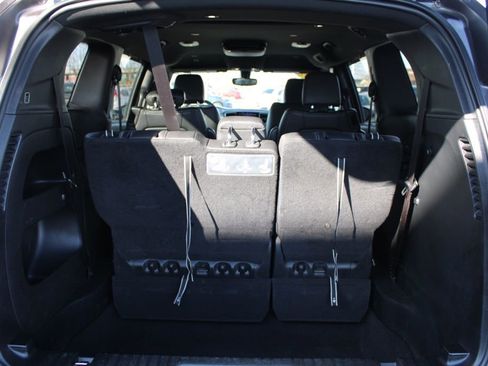 Used 2018 Chrysler Pacifica Touring-L w/ Premium Audio Group image 10