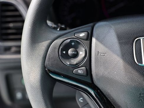 Used 2016 Honda HR-V EX image 18