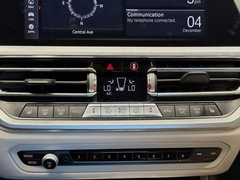 Used 2019 BMW 330i 330i w/ Premium Package image 10