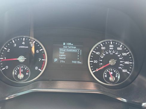 Used 2021 Kia Telluride LX FWD image 23
