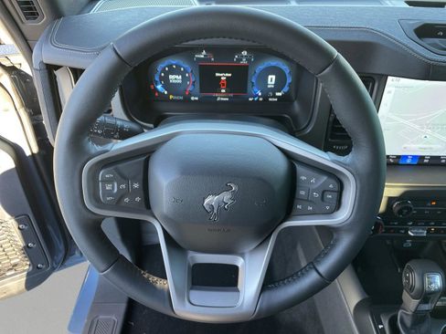 New 2025 Ford Bronco Badlands w/ Sasquatch Package image 9