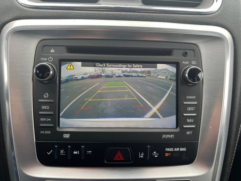 Used 2017 GMC Acadia Limited SLT image 22