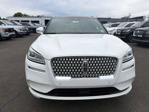 Certified 2022 Lincoln Corsair Reserve w/ Equipment Group 201A AWD/4WD image 11