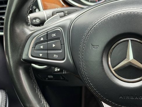 Used 2017 Mercedes-Benz GLS 550 4MATIC image 27